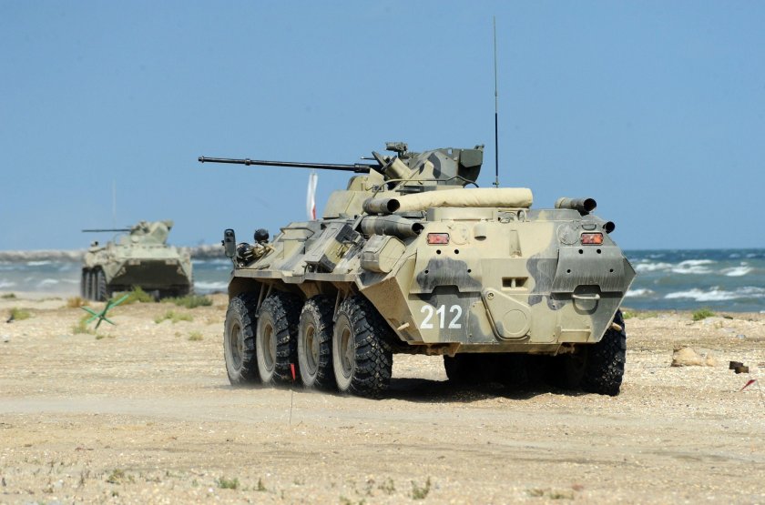 БТР-82 бронетранспортёр