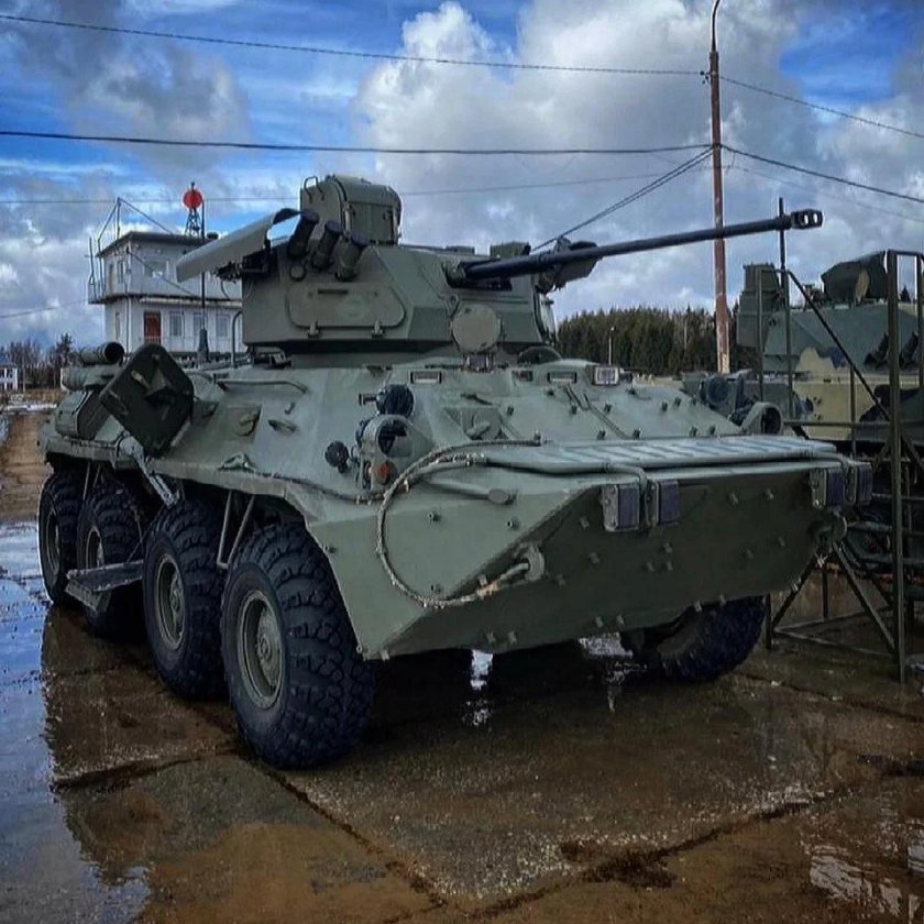 БТР-82ат с боевым модулем БТР-БМ