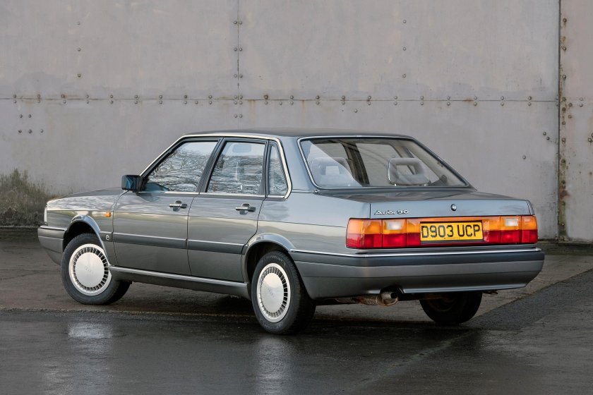 Audi 90 b2