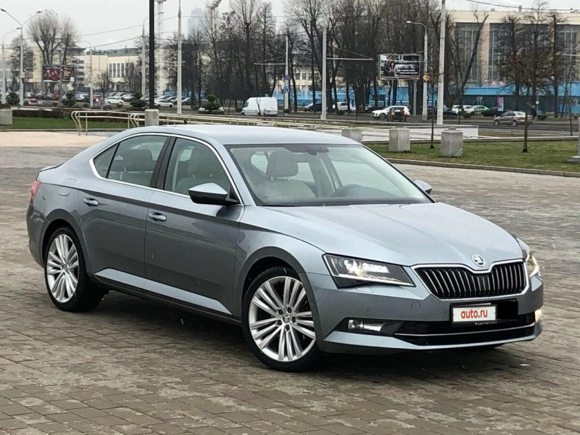 Шкода Суперб 2015