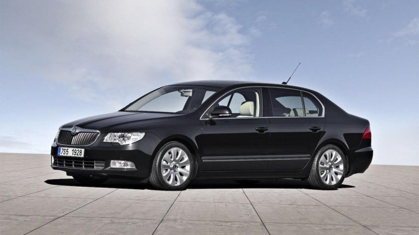 Шкода Суперб 2