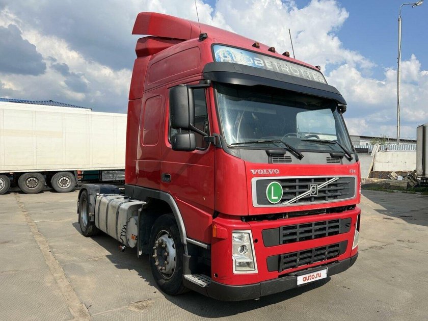 Вольво седельный тягач