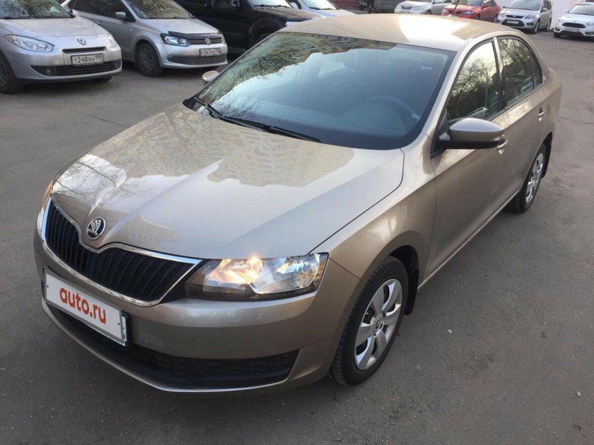 Cappuccino Beige Metallic Skoda