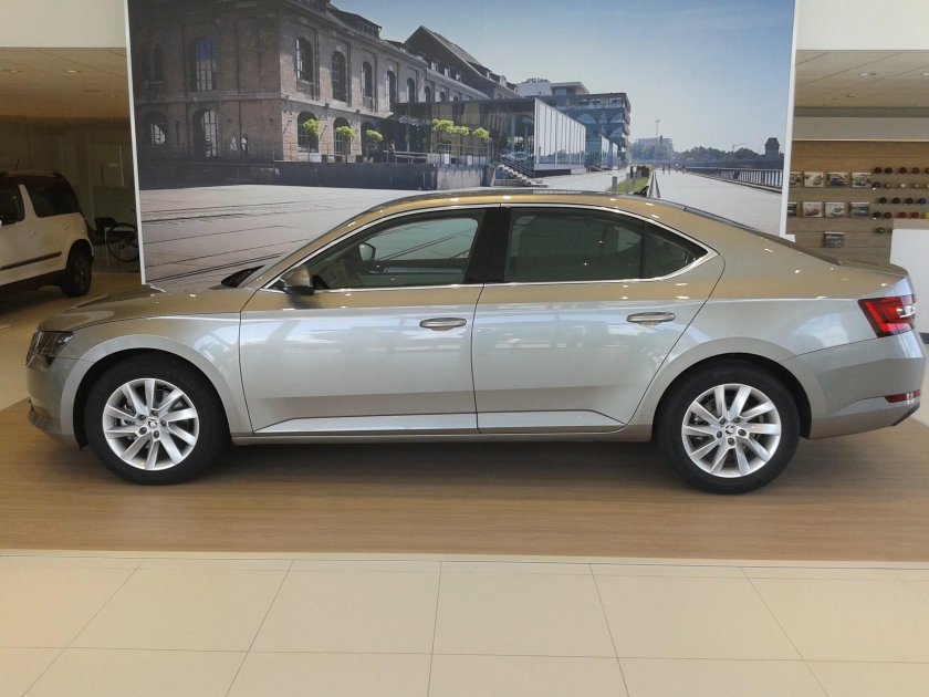 Октавия а8 капучино