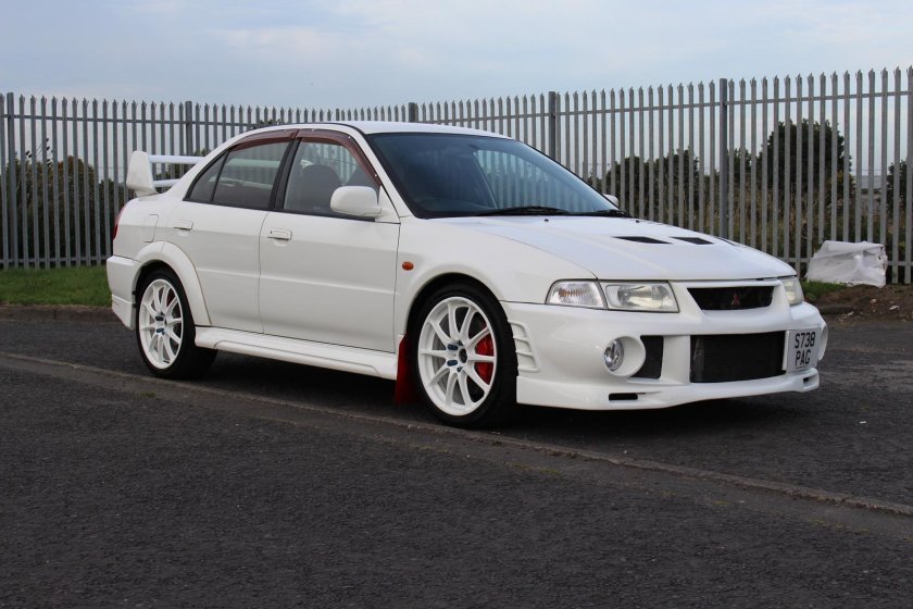 Mitsubishi Lancer 6