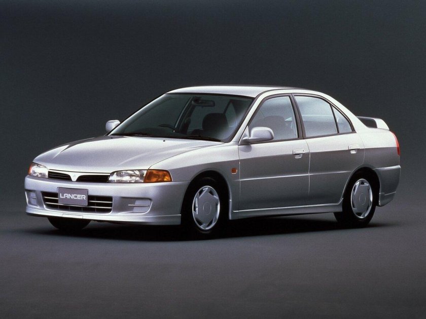 Mitsubishi Lancer 7