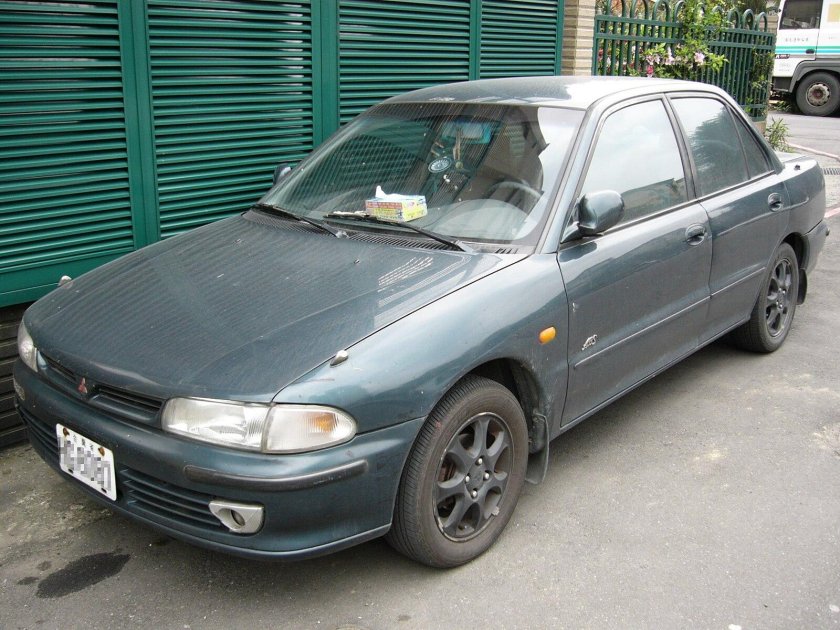 Mitsubishi Lancer 5