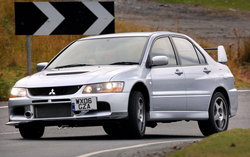 Мицубиси Лансер 8