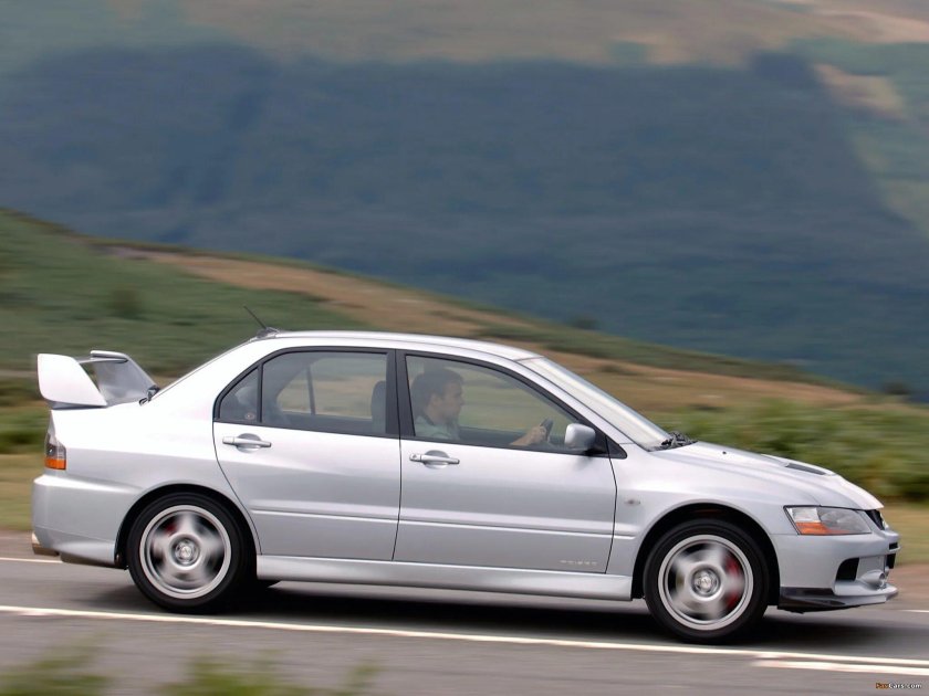 Митсубиси Лансер 6