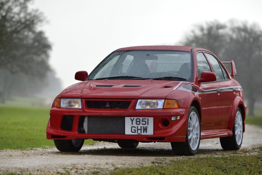 Митсубиси Лансер 6