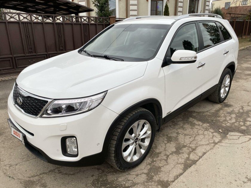 Киа соренто 2014 года