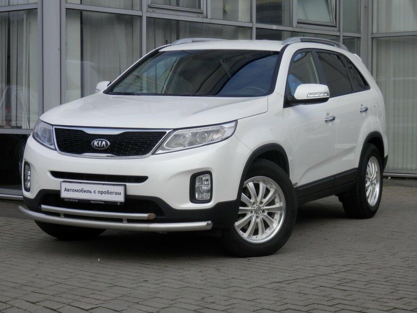 Киа Соренто 2014 белая