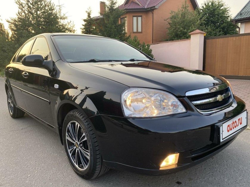 Шевроле Лачетти н 886 ВК 180 регион