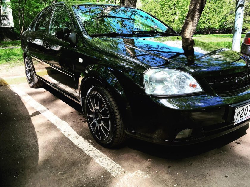 Шевроле Лачетти седан