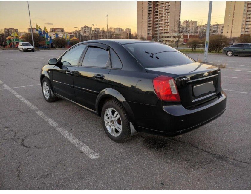 Chevrolet Lacetti черный