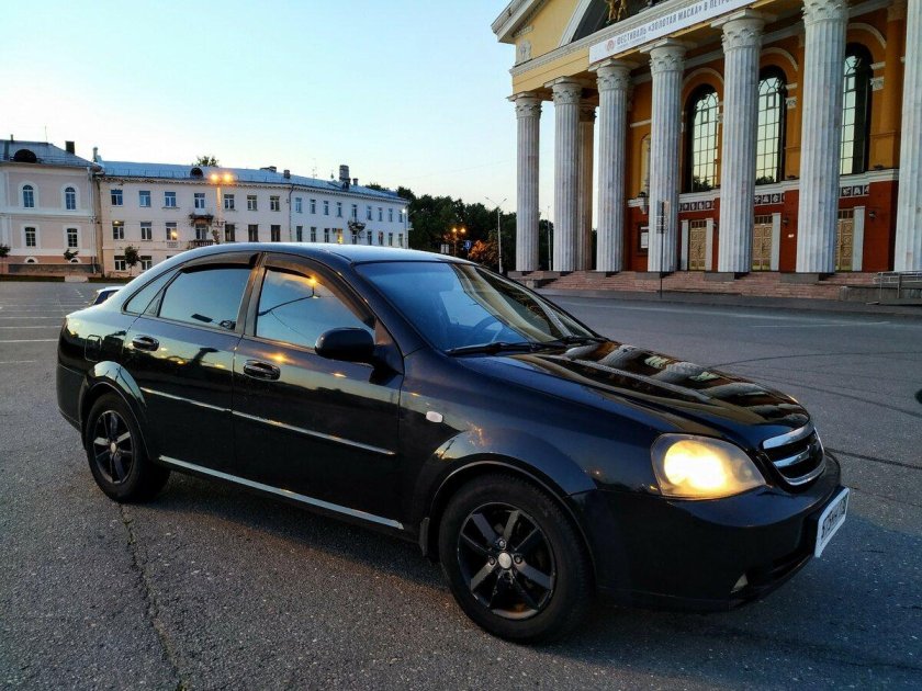 Шевроле Лачетти седан 2008 черный