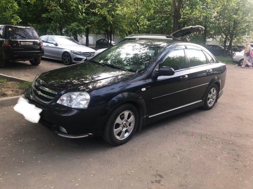 Шевроле Лачетти 2008 черный