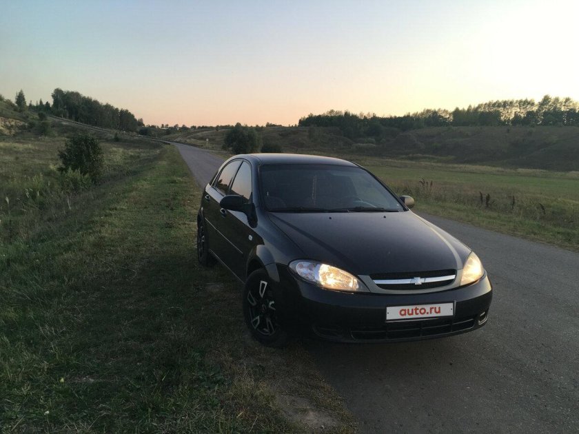 Шевроле Лачетти хэтчбек черный