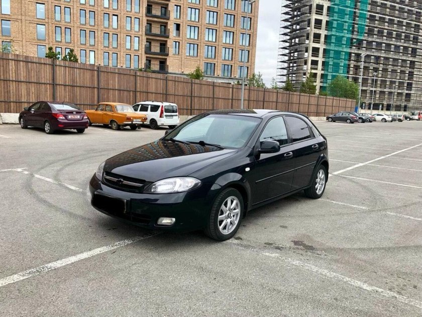 Шевроле Лачетти хэтчбек черный