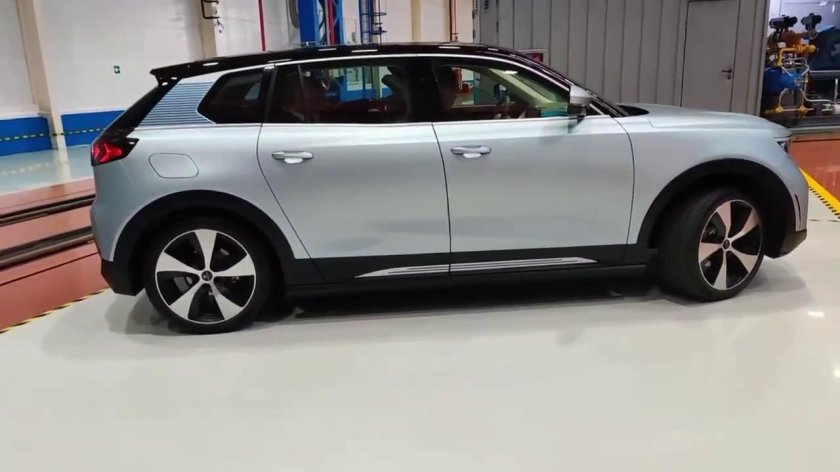 Электромобиль e-Neva Алмаз-Антей