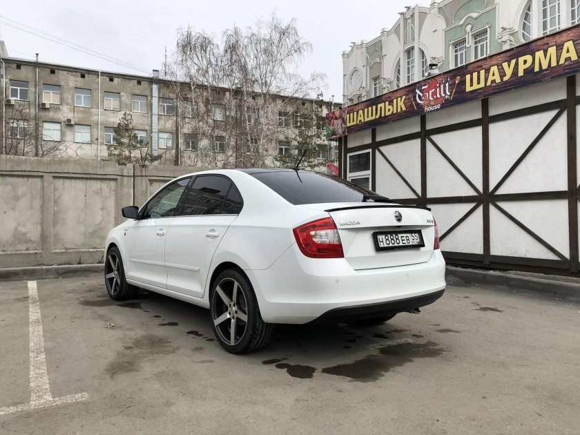 Шкода Рапид на р17