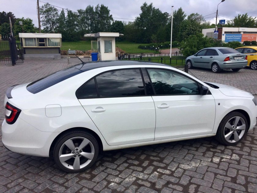 Шкода Рапид r17