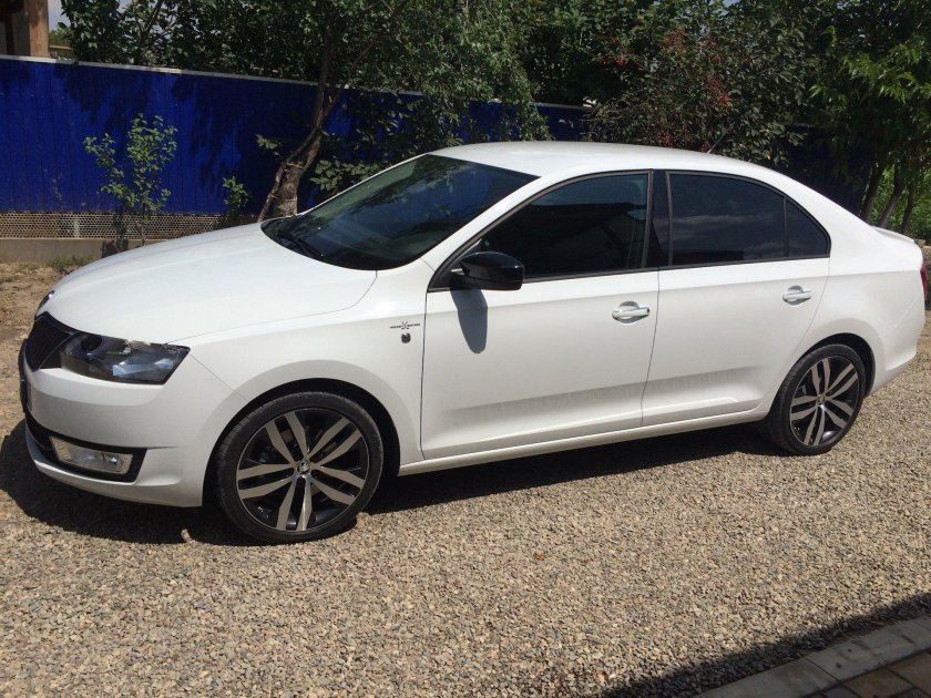 Шкода Рапид на р17