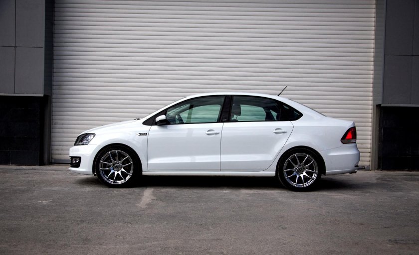 Диски на Skoda Rapid r18