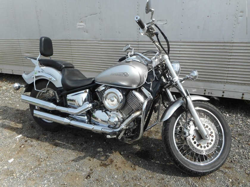 Крепление проводки на руле Yamaha DRAGSTAR 1100