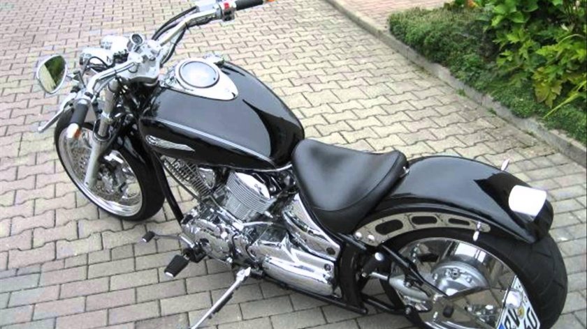 Yamaha XVS 1100 Drag Star