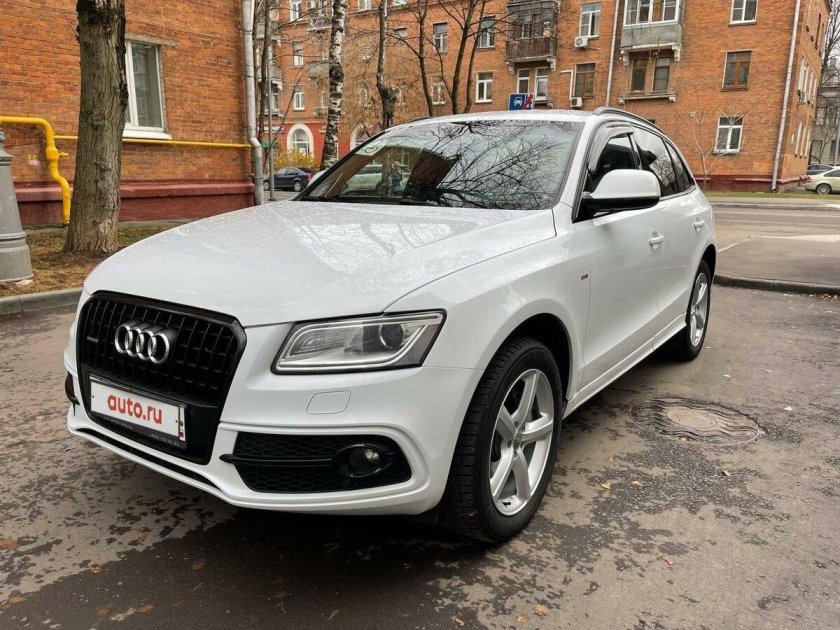 Ауди q5 2010