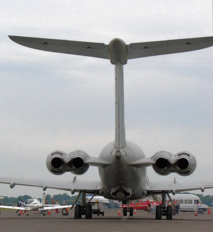 Виккерс VC-10
