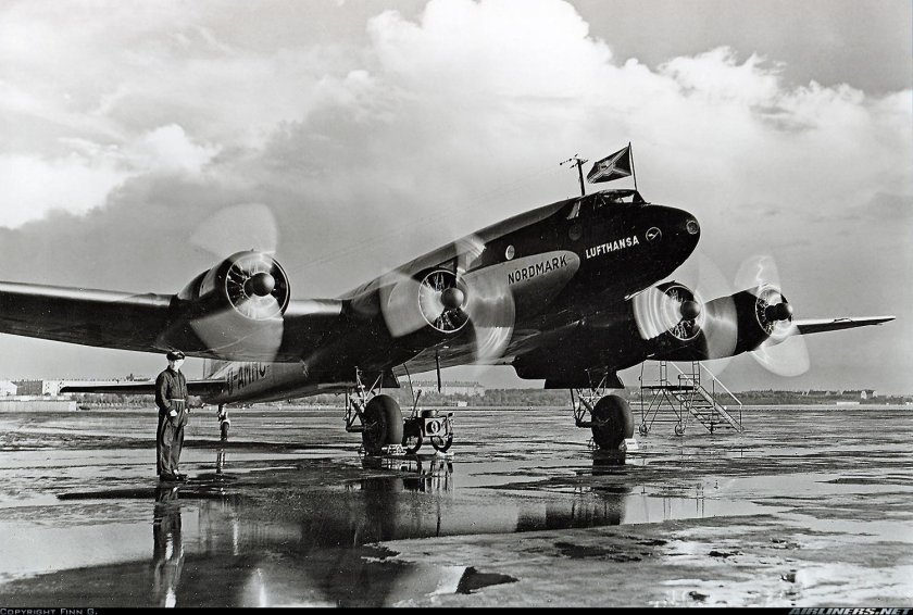 Фокке-Вульф FW 200 «Кондор»