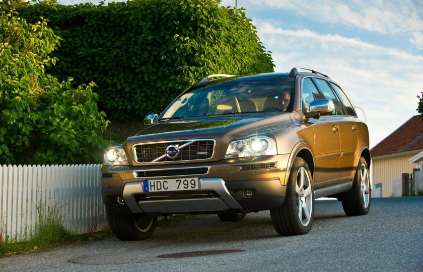 Вольво хс90
