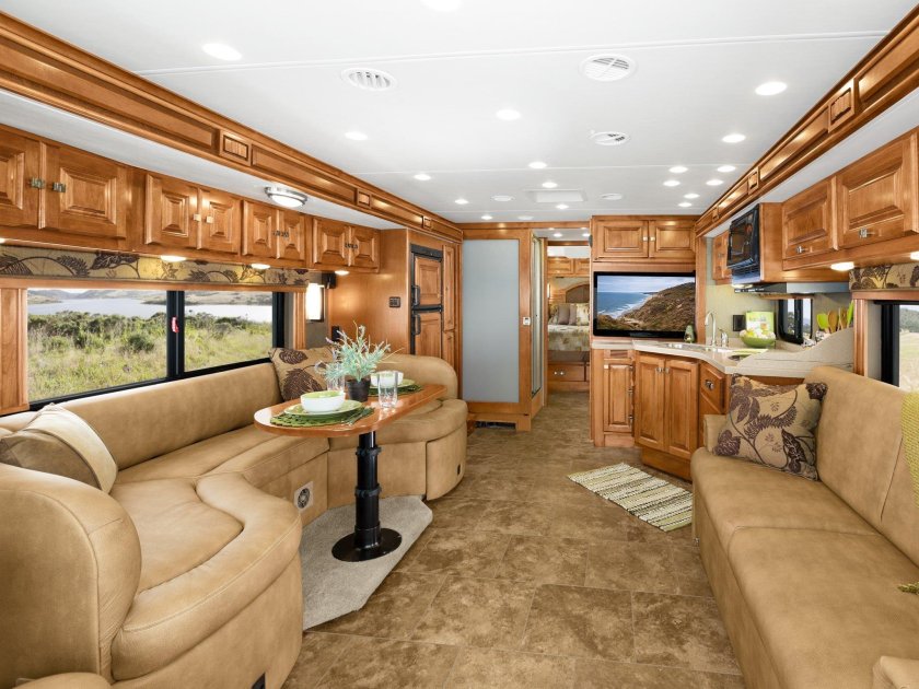 Автодом Airstream 2020