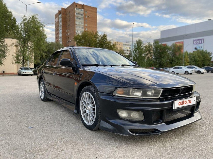 Mitsubishi Galant 8 черный