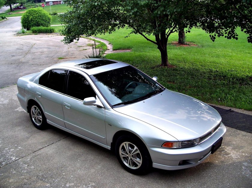 Митсубиси Галант 8