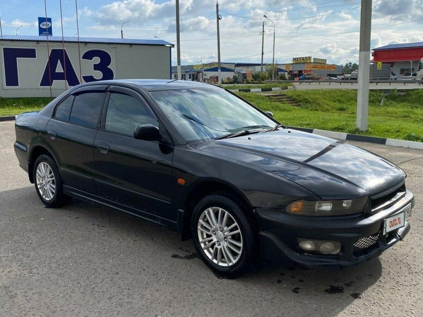 Митсубиси Галант 2001