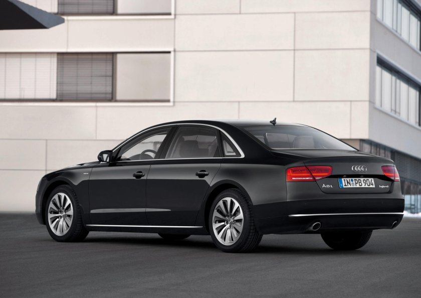 Audi a8 2012