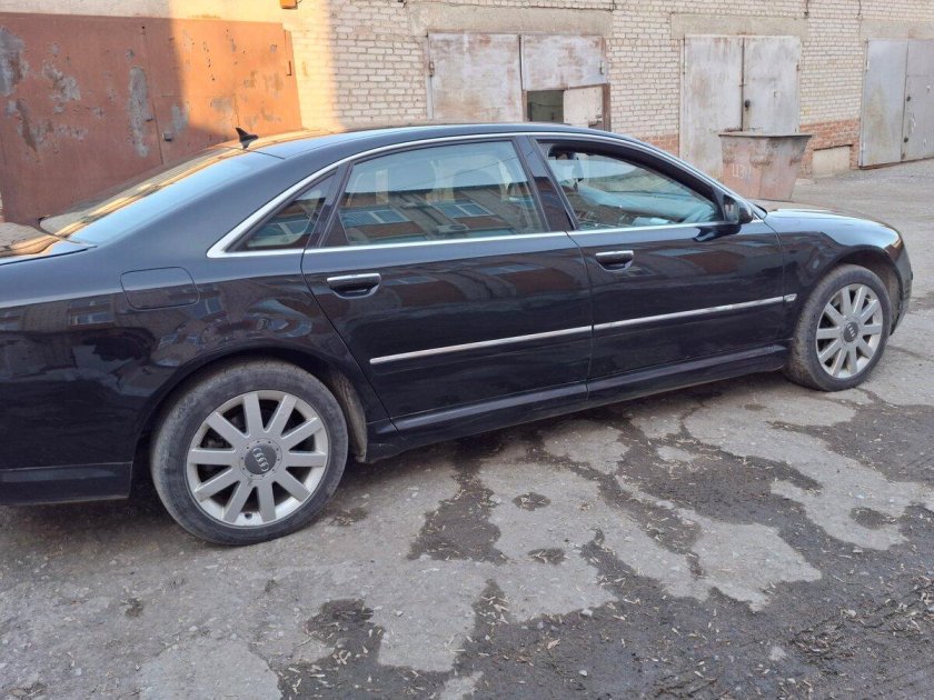 Ауди а8 лонг 2004