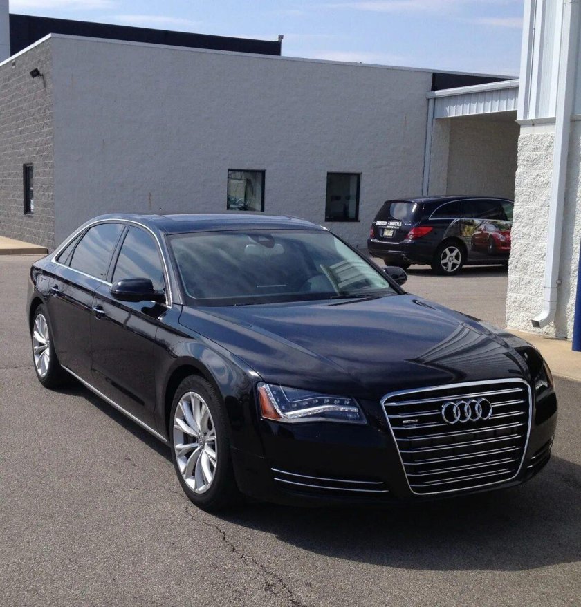 Audi a8 2012