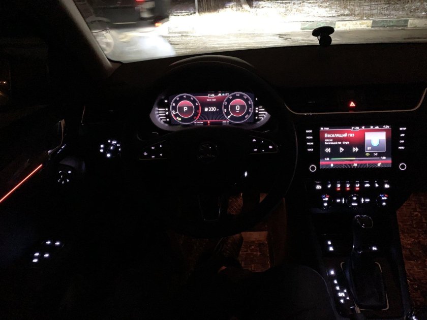 Подсветка салона Шкода Октавия а5