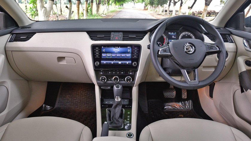 Škoda Octavia 2017 салон