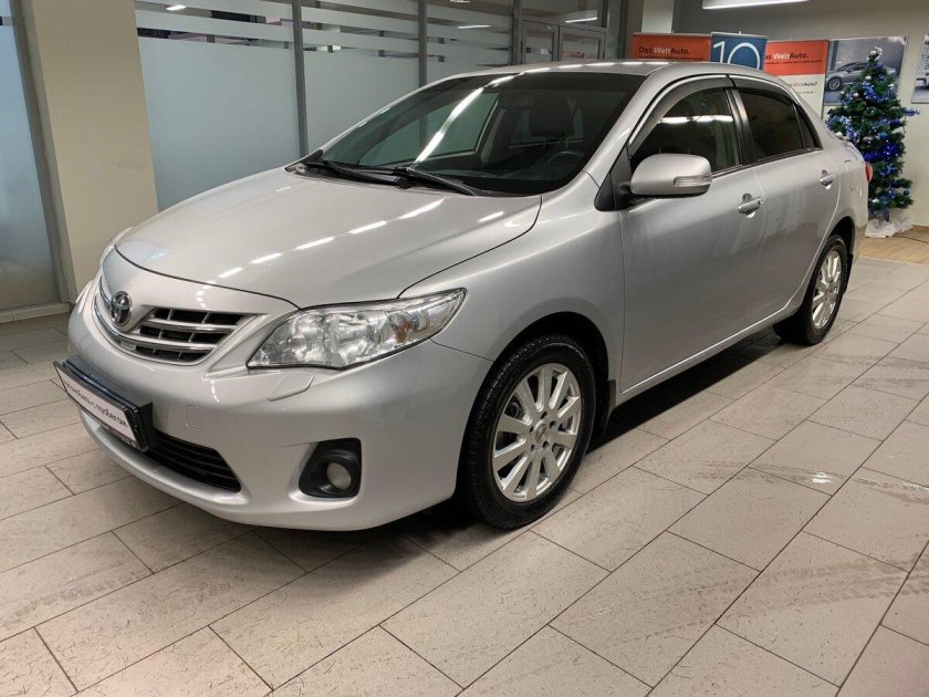 Тойота Королла 150