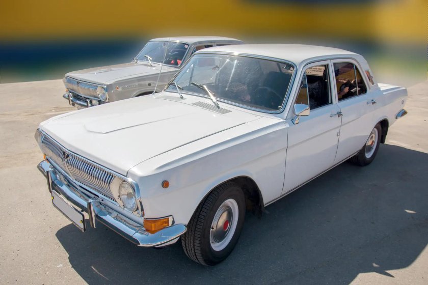 Волга ГАЗ 24 10