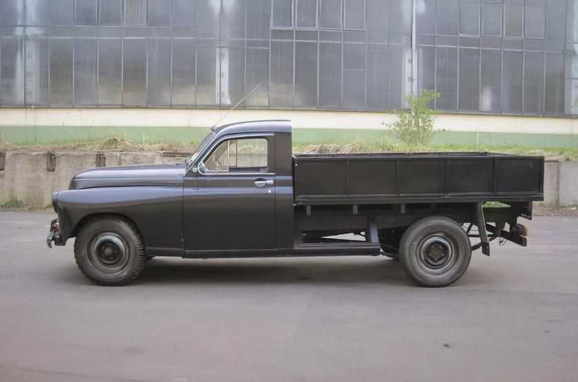 ГАЗ м20 пикап