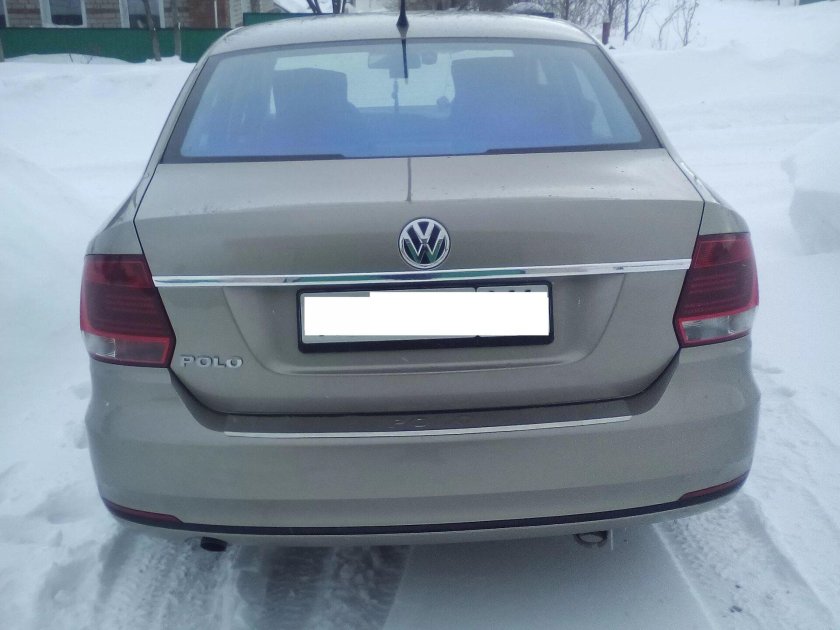 Фольксваген поло 2016 сзади