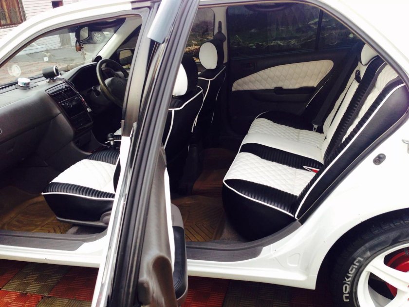 Чехлы на Тойота корона Премио