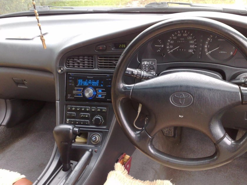 Toyota Corona 1994 салон