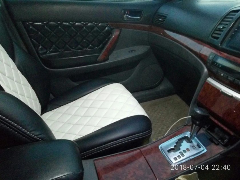 Чехлы автопилот камри 40